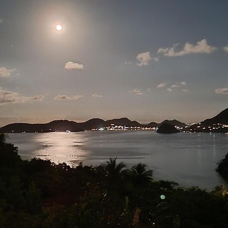 Villa KAZ ANOLI vue époustouflante sur la baie Terre-de-Bas Esterno foto