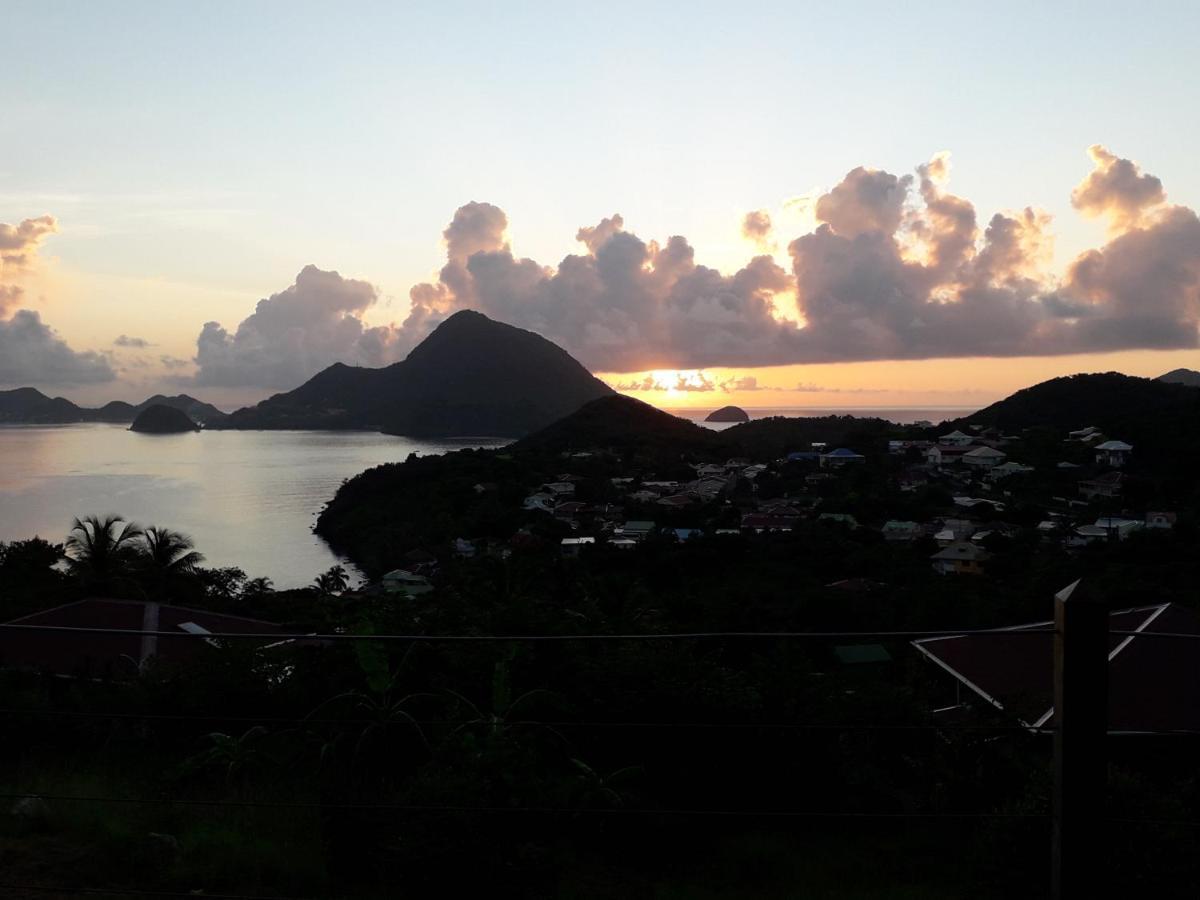 Villa KAZ ANOLI vue époustouflante sur la baie Terre-de-Bas Esterno foto