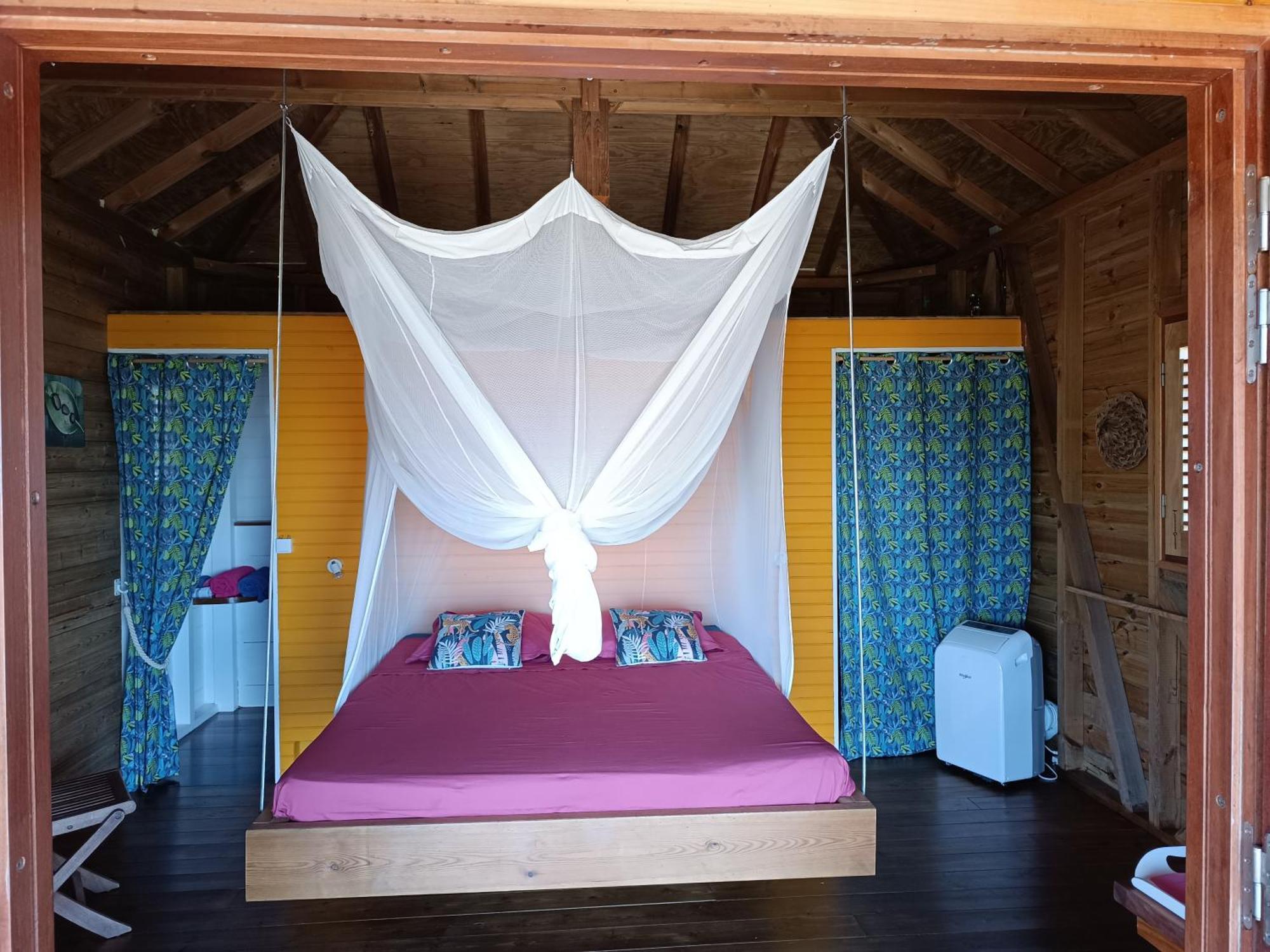 Villa KAZ ANOLI vue époustouflante sur la baie Terre-de-Bas Esterno foto